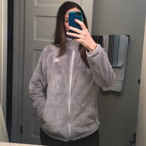 Fuzzy Northface Jacket !